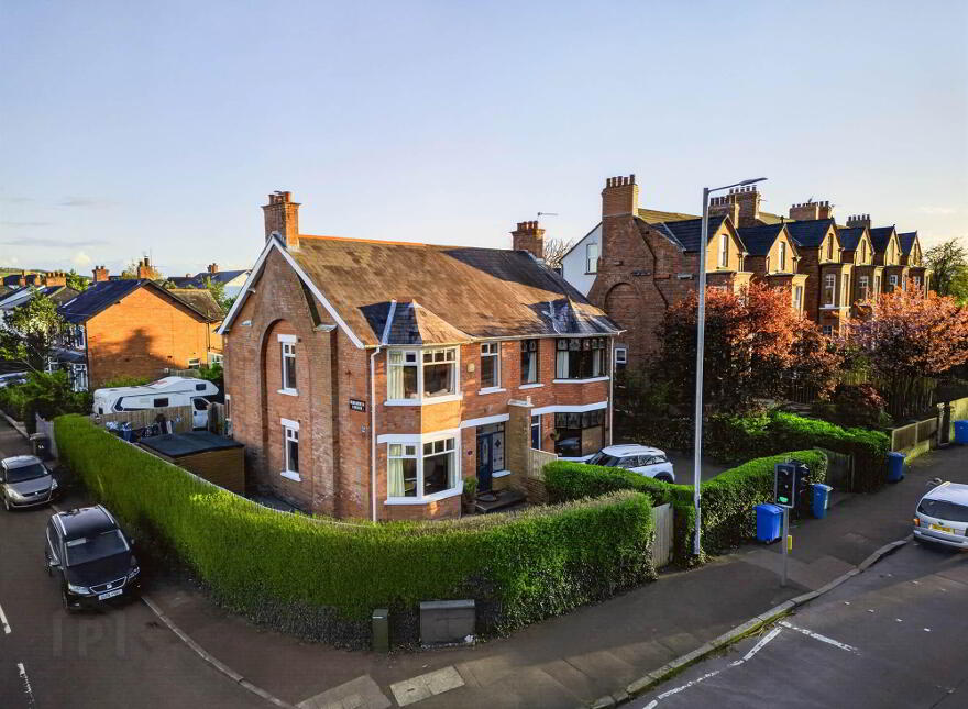 247 Belmont Road, Belfast, BT4 2AH