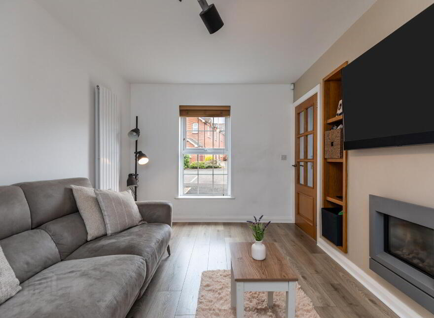 12 Church Court, Moneyreagh, Newtownards, BT23 6EU