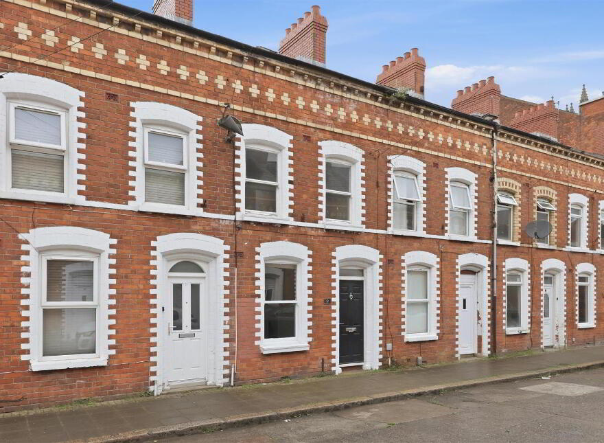 9 Mcmaster Street, Belfast, BT5 4HP