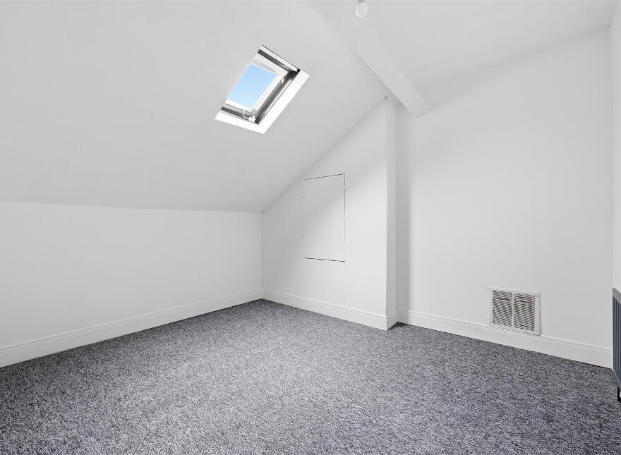 9 Mcmaster Street, Belfast, BT5 4HP