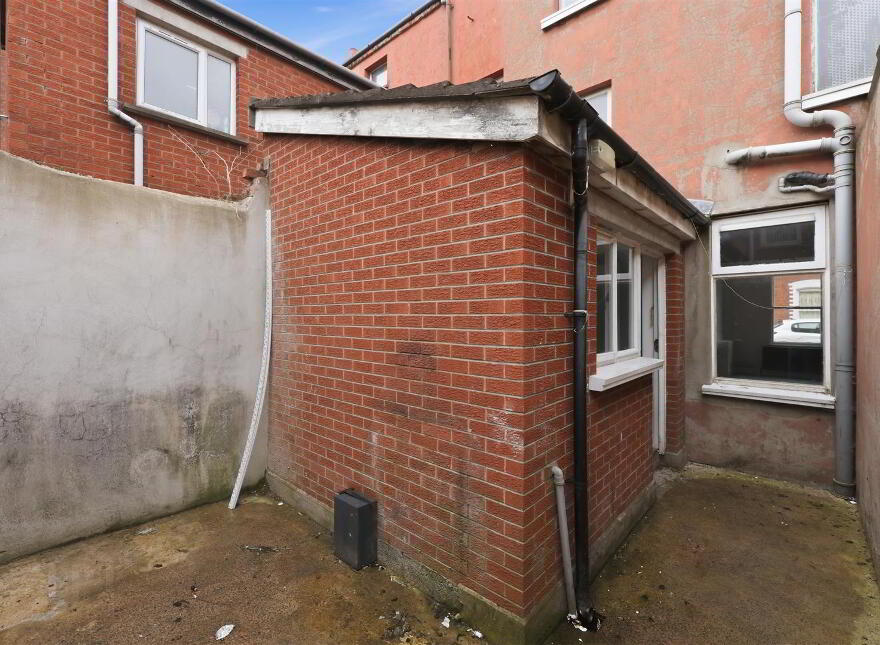 9 Mcmaster Street, Belfast, BT5 4HP