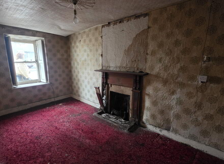 East Main Street, Lismore, P51W2PV