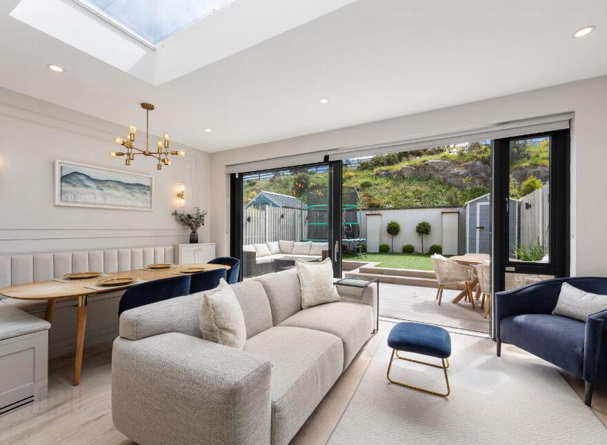 18 The Avenue, Carrickmines Green, Carrickmines, Carrickmines, D18Y046