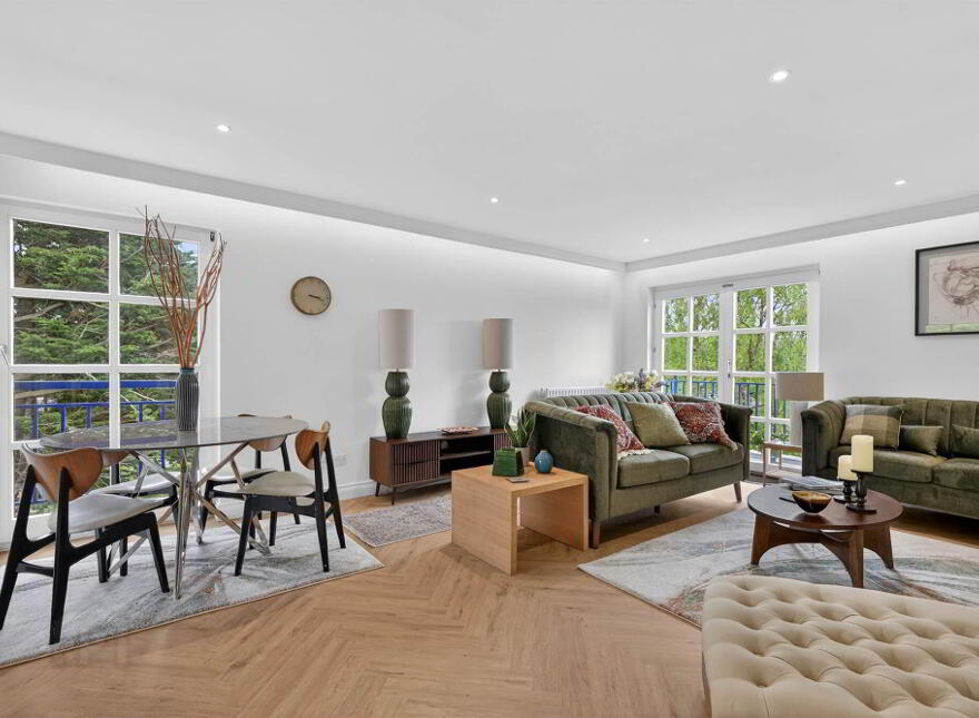 9 Cleaver Court, Belfast, BT9 5LX