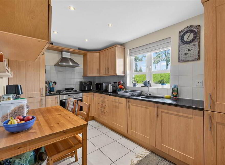 Apt 4 Elm House, 2 Beech Heights, Wellington Square, Belfast, BT7 3LQ
