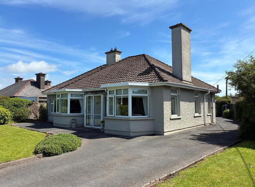 Oakfield, 6 Tournore, Dungarvan, X35NN23