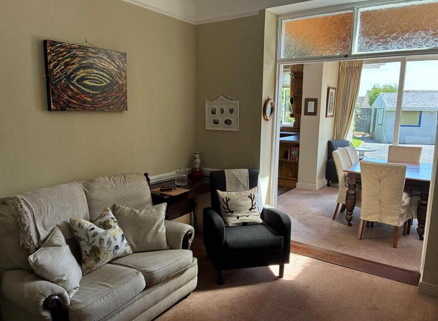 Oakfield, 6 Tournore, Dungarvan, X35NN23