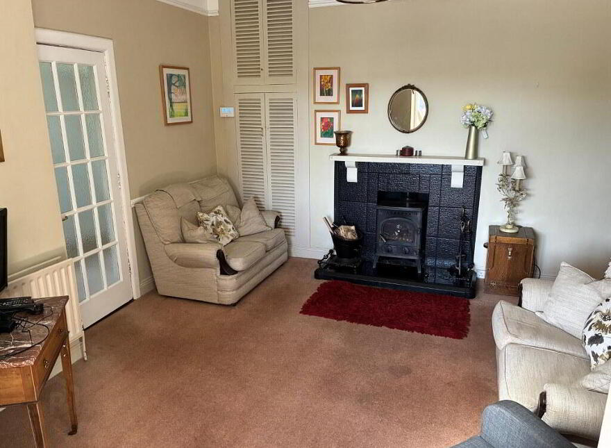 Oakfield, 6 Tournore, Dungarvan, X35NN23