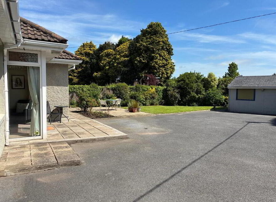 Oakfield, 6 Tournore, Dungarvan, X35NN23