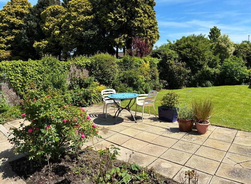 Oakfield, 6 Tournore, Dungarvan, X35NN23