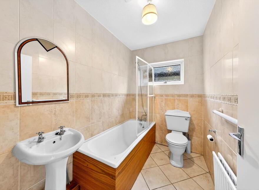 136 Wellpark Grove, Galway City, H91R2RT