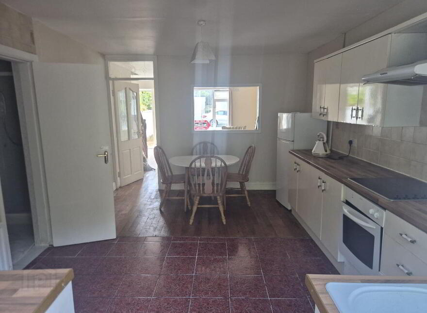 Church Hill, Clifden, H71PY01