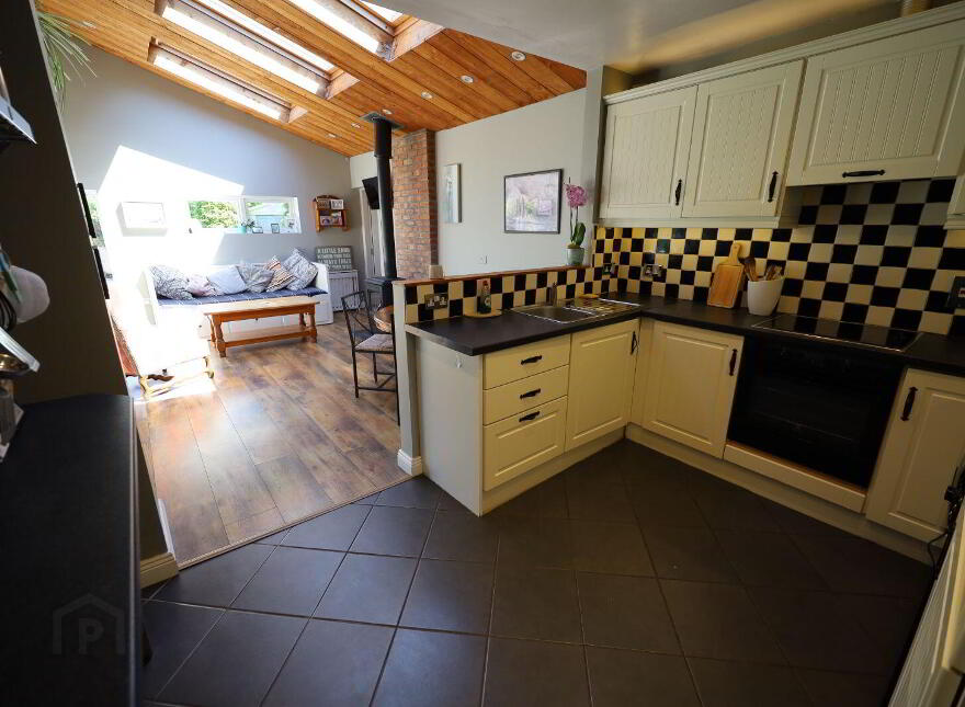 11 Waterpark Lawn, Waterpark, Carrigaline, P43EA24