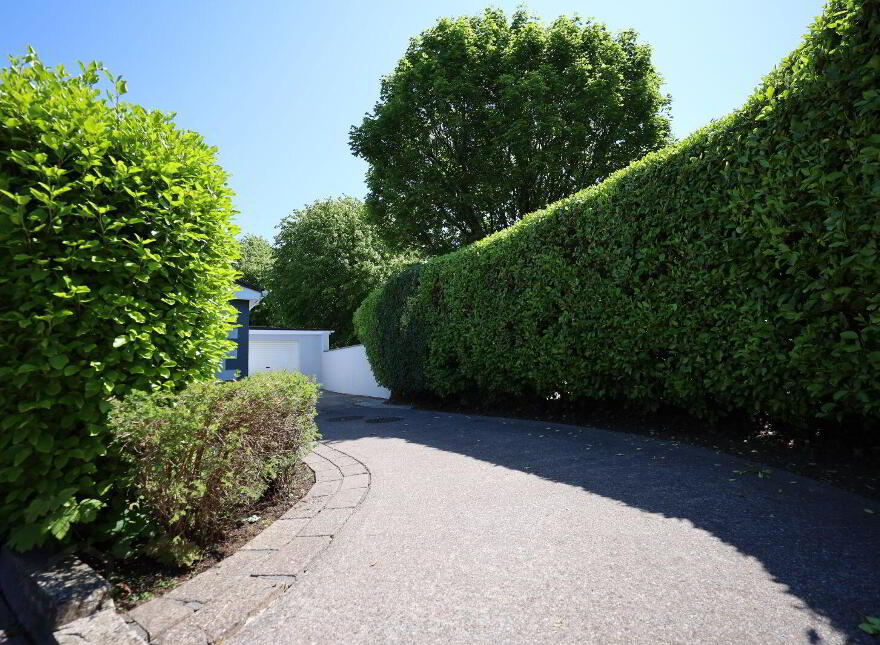 11 Waterpark Lawn, Waterpark, Carrigaline, P43EA24