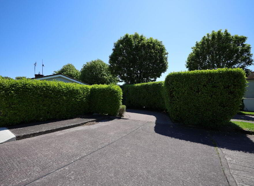 11 Waterpark Lawn, Waterpark, Carrigaline, P43EA24
