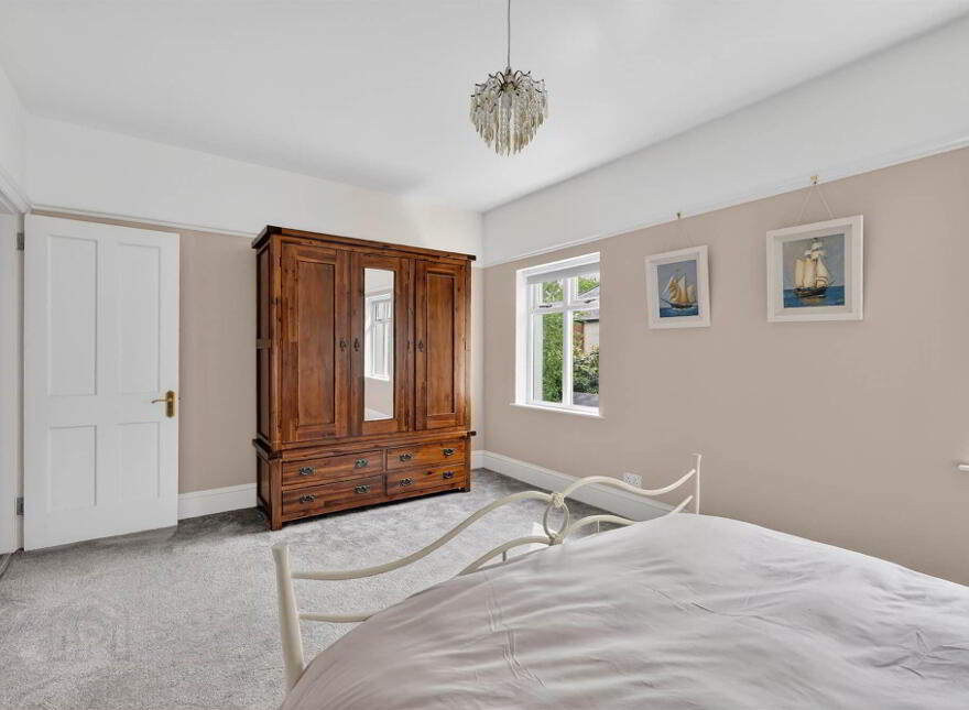 28 Hawthornden Road, Ballyhackamore, Belfast, BT4 3JW