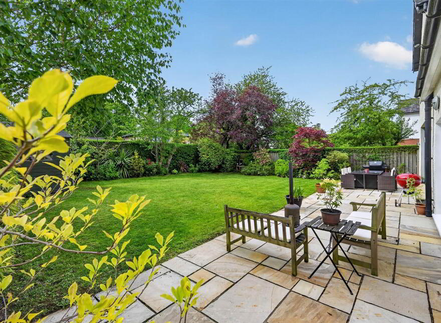 28 Hawthornden Road, Ballyhackamore, Belfast, BT4 3JW