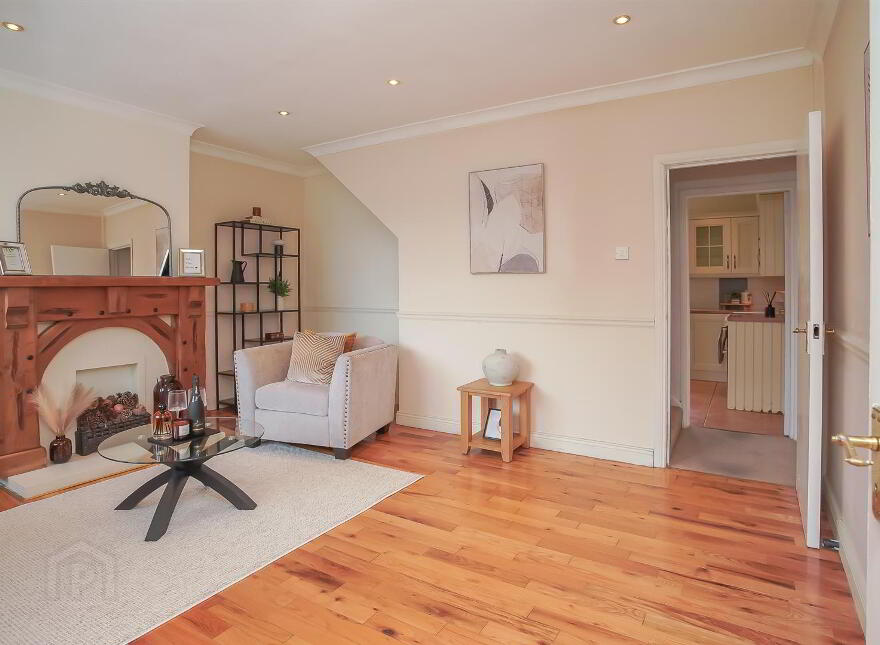 18 Hillview Place, Holywood, BT18 9DL