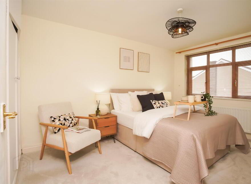 18 Hillview Place, Holywood, BT18 9DL