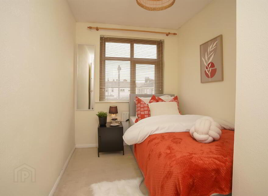 18 Hillview Place, Holywood, BT18 9DL