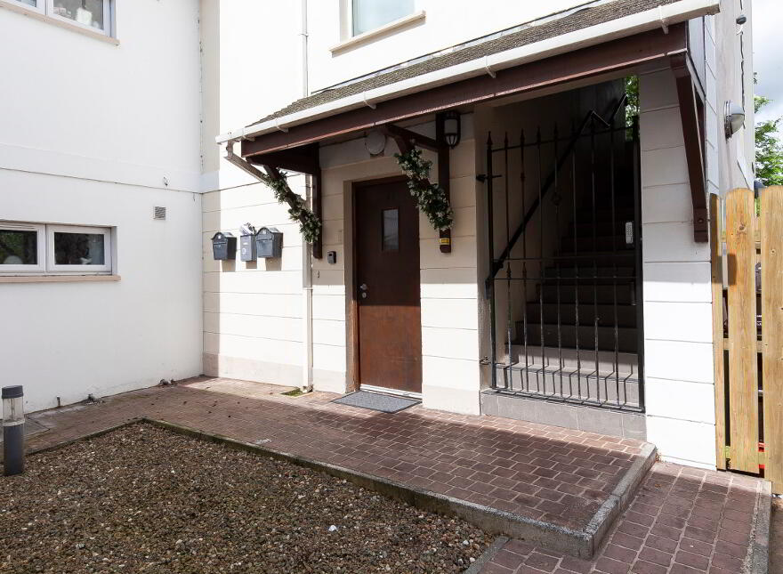 8G LESLEY HEIGHTS, Glassillan Grove, Greenisland, BT38 8TB