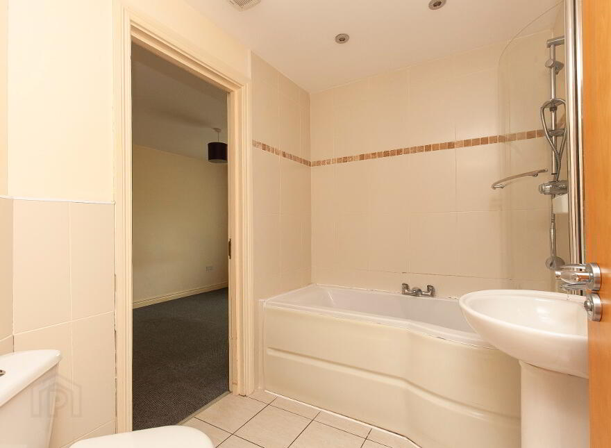 8G LESLEY HEIGHTS, Glassillan Grove, Greenisland, BT38 8TB