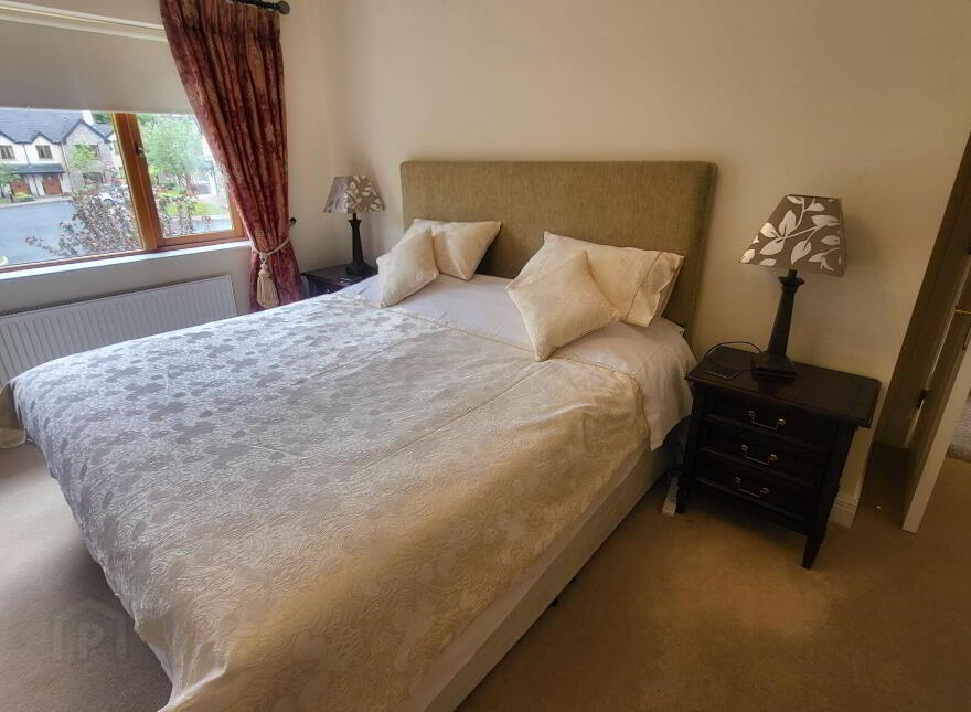 20 Lord Leitrim Court, Lough Rinn, Gortletteragh, N41H363