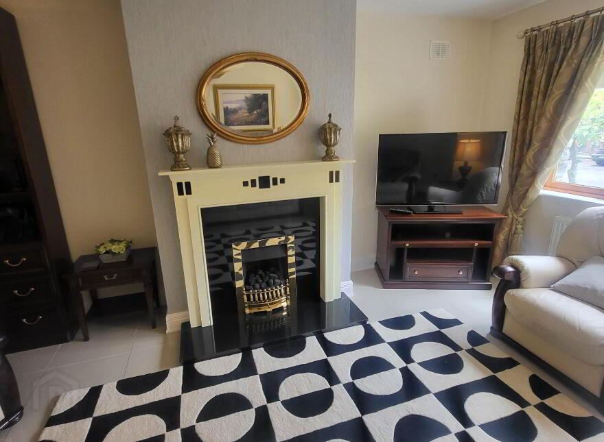 20 Lord Leitrim Court, Lough Rinn, Gortletteragh, N41H363