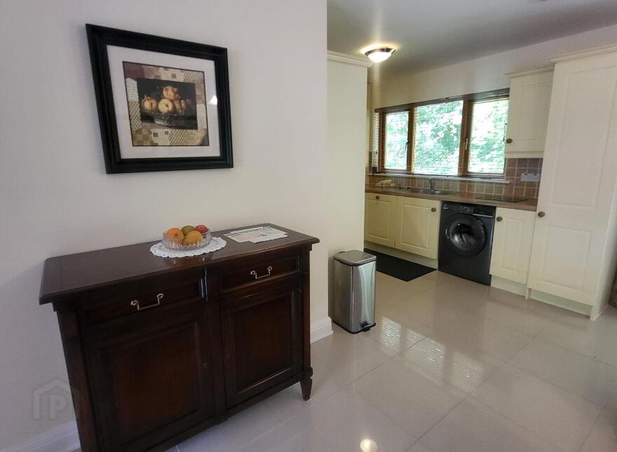 20 Lord Leitrim Court, Lough Rinn, Gortletteragh, N41H363