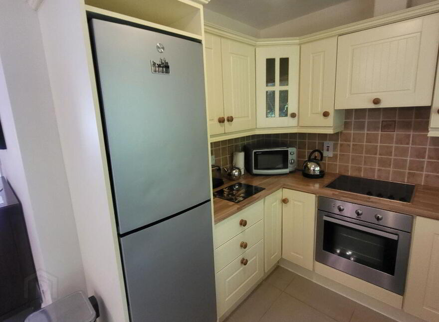 20 Lord Leitrim Court, Lough Rinn, Gortletteragh, N41H363