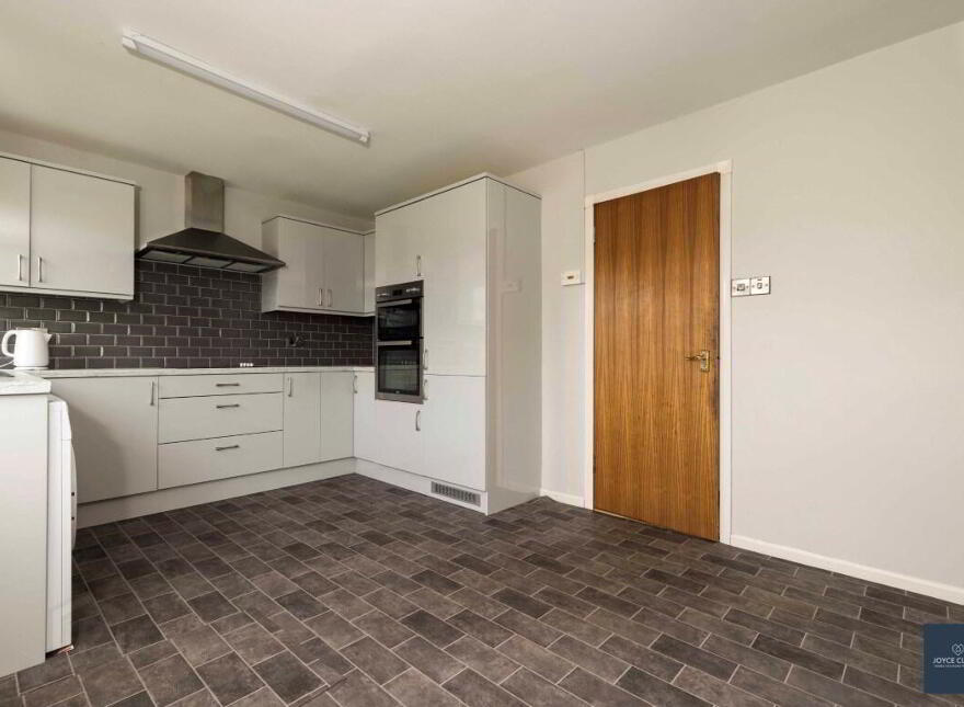 5 Deans Walk, Richhill, BT61 9LD