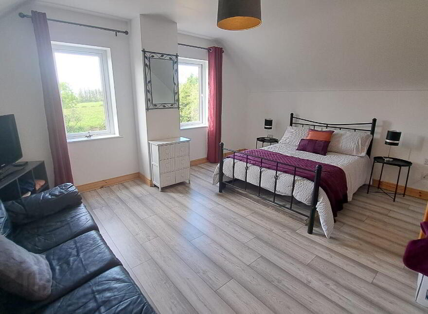 Ardlongfield, Ballyshannon, F94AX2W