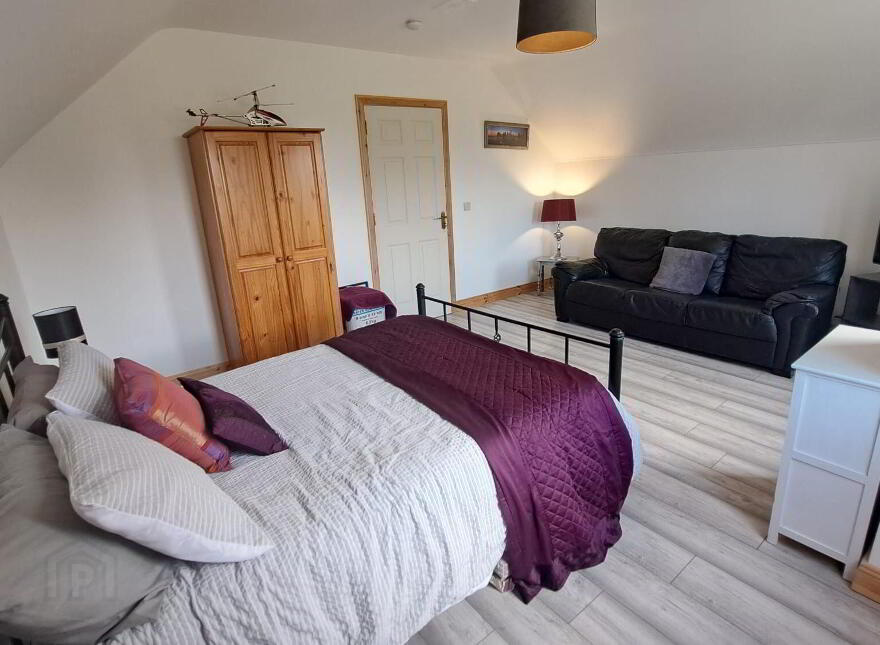 Ardlongfield, Ballyshannon, F94AX2W