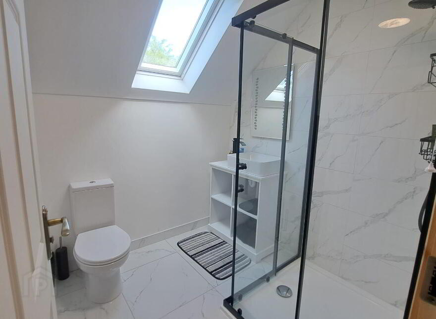 Ardlongfield, Ballyshannon, F94AX2W