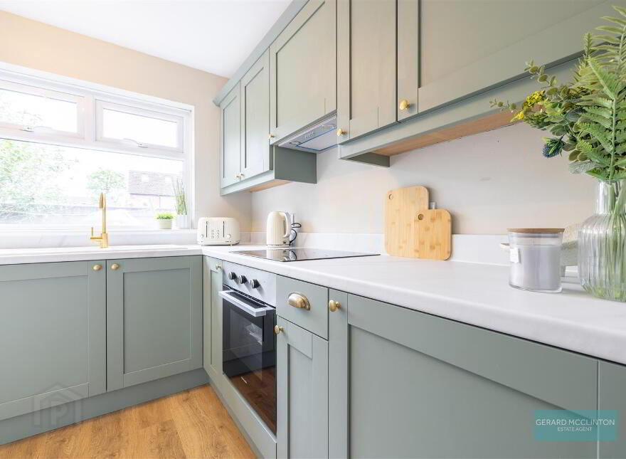 3 Leamington Place, Hilden, Lisburn, BT27 4UL