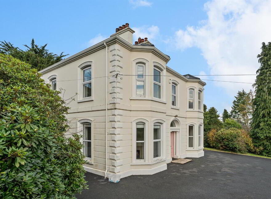 18 Church Road, Ballynahinch, BT24 8LP