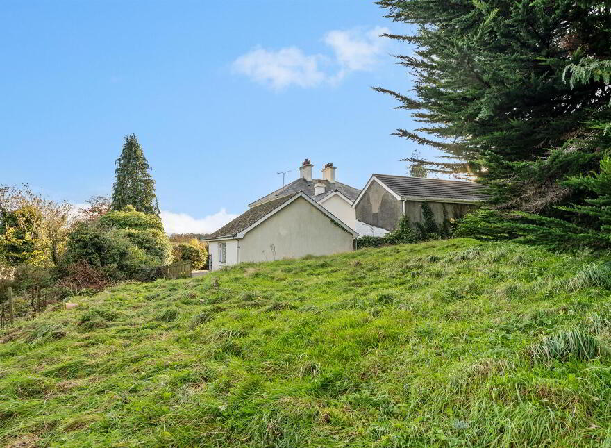 18 Church Road, Ballynahinch, BT24 8LP