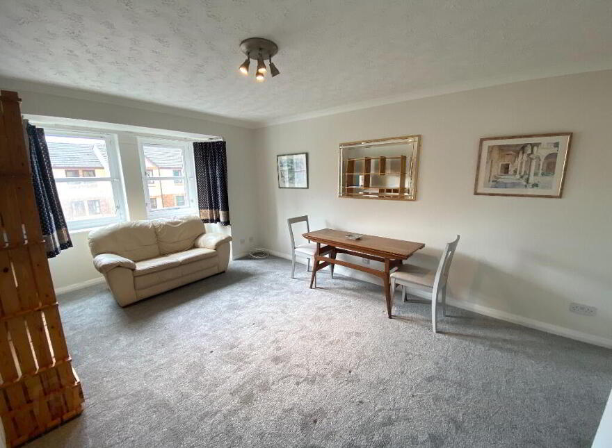 48 Craighouse Gardens, Morningside, Edinburgh, EH10 5TZ