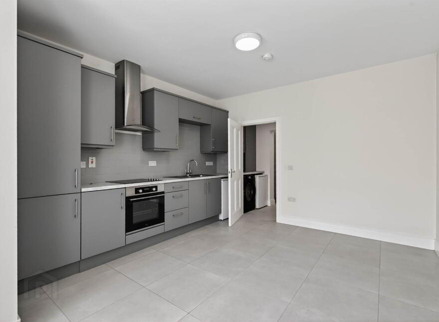 51 Bridge Street, Lisburn, BT28 1XZ