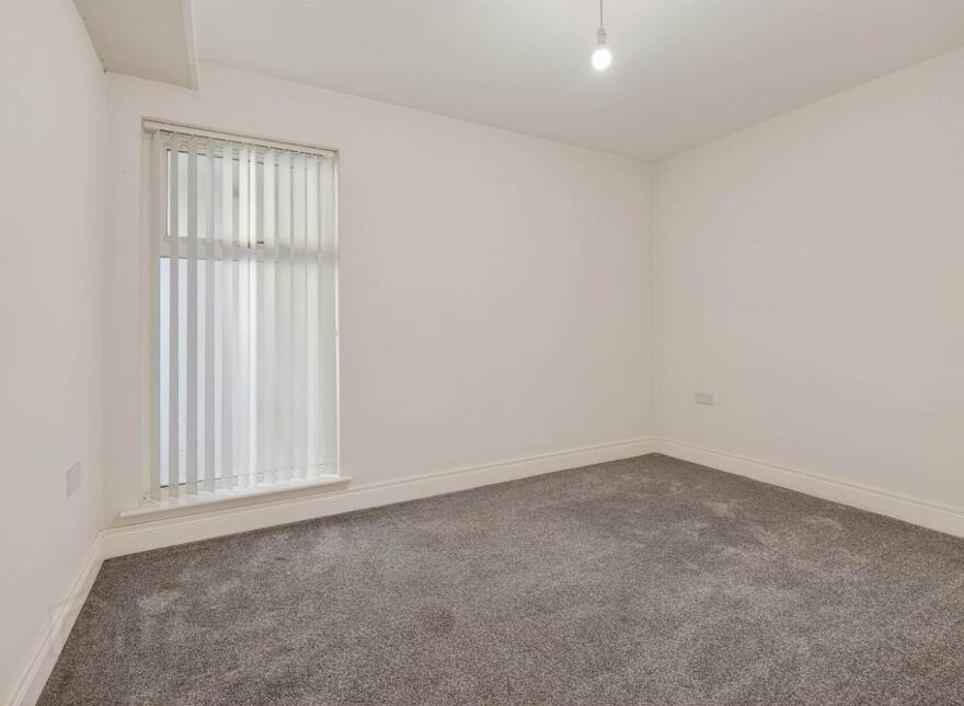 51 Bridge Street, Lisburn, BT28 1XZ