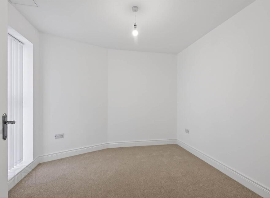 53 Bridge Street, Lisburn, BT28 1XZ
