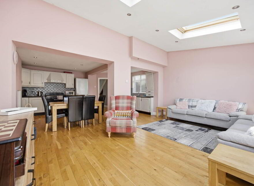 10 Ardmore Grove, Artane, Dublin, D05T866