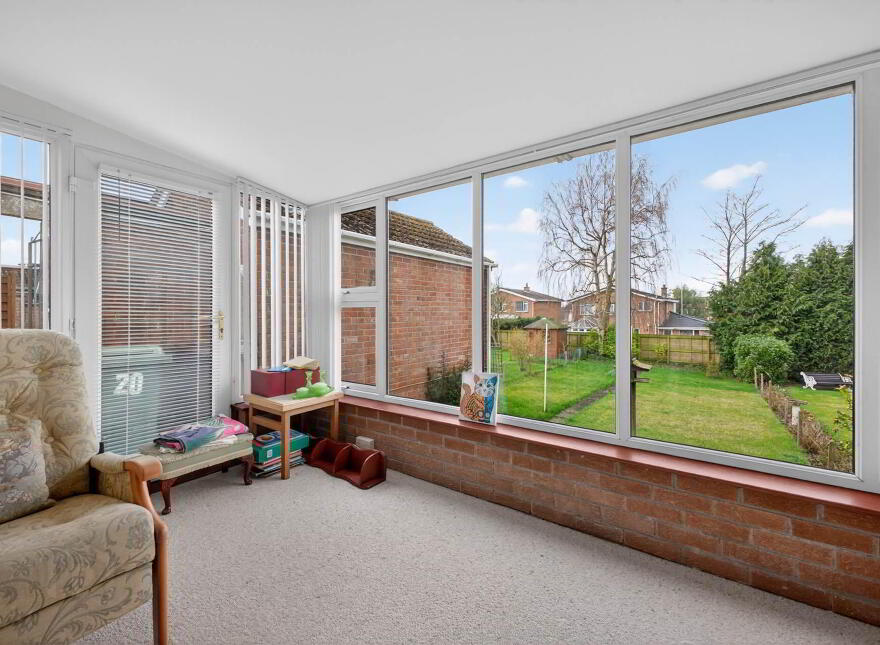 20 Laurelhill Park, Lisburn, BT28 3DU