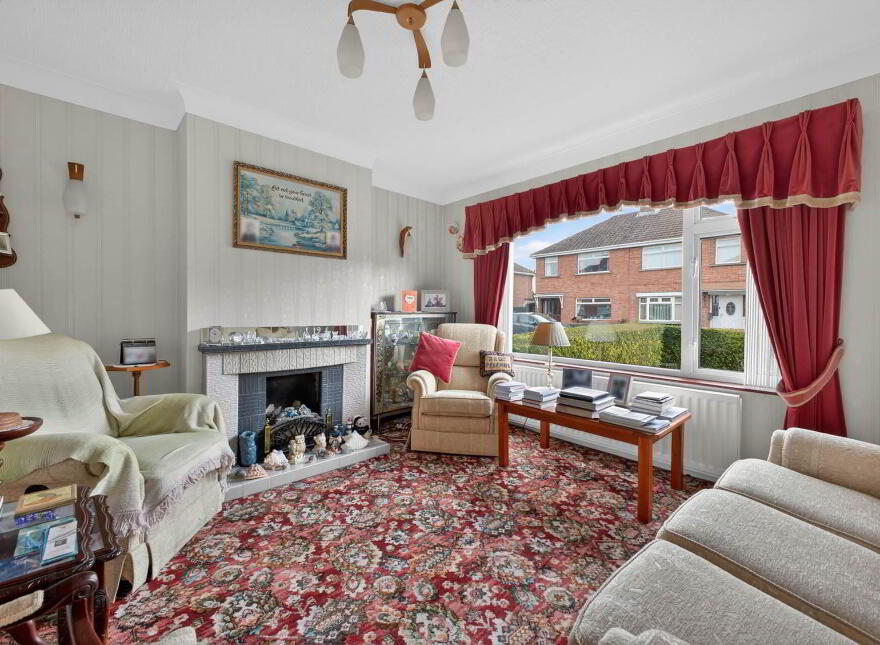 20 Laurelhill Park, Lisburn, BT28 3DU