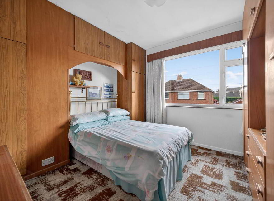 20 Laurelhill Park, Lisburn, BT28 3DU