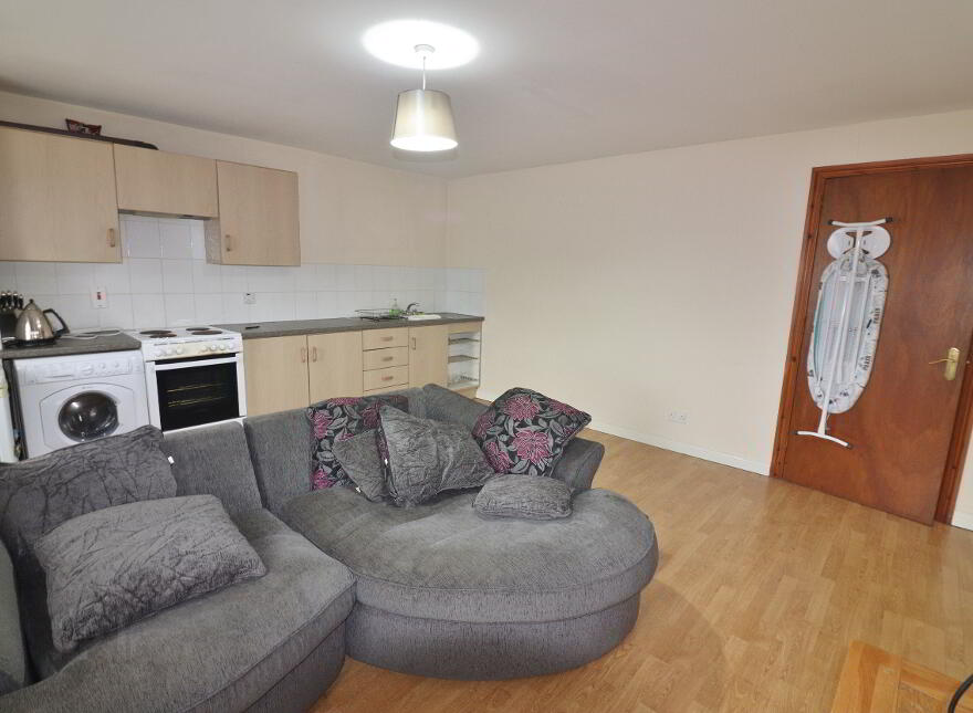 1B Derrymacash Road, Lurgan, BT66 6LG