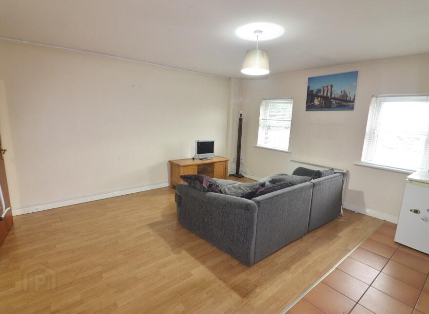 1B Derrymacash Road, Lurgan, BT66 6LG