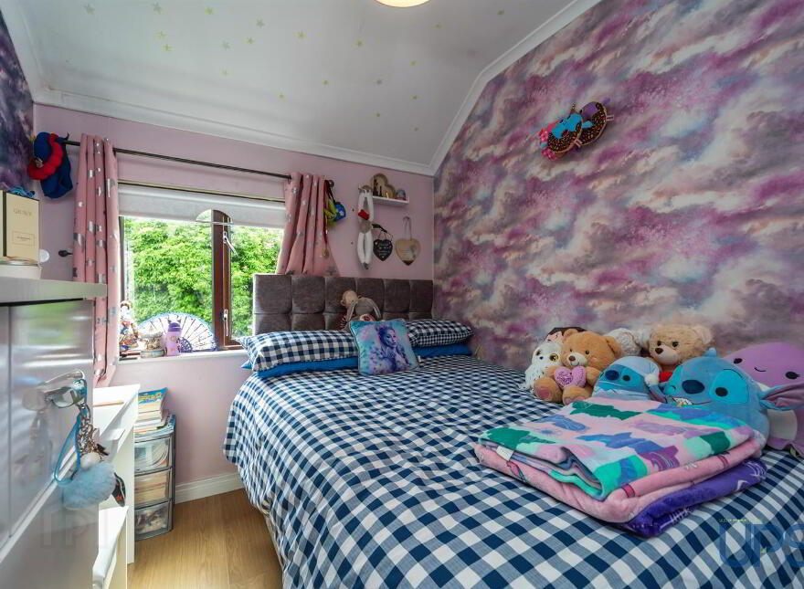 16 Rodney Parade, Belfast, BT12 6EE