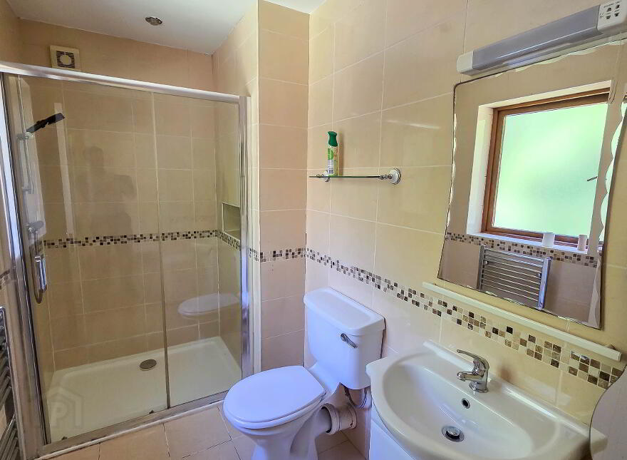 86 Clonattin Village, Gorey, Y25YC66
