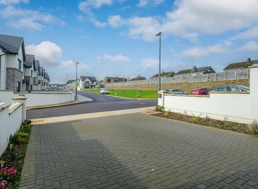 4 East Avenue, Mill Farm, Carrigaline, P43AD70